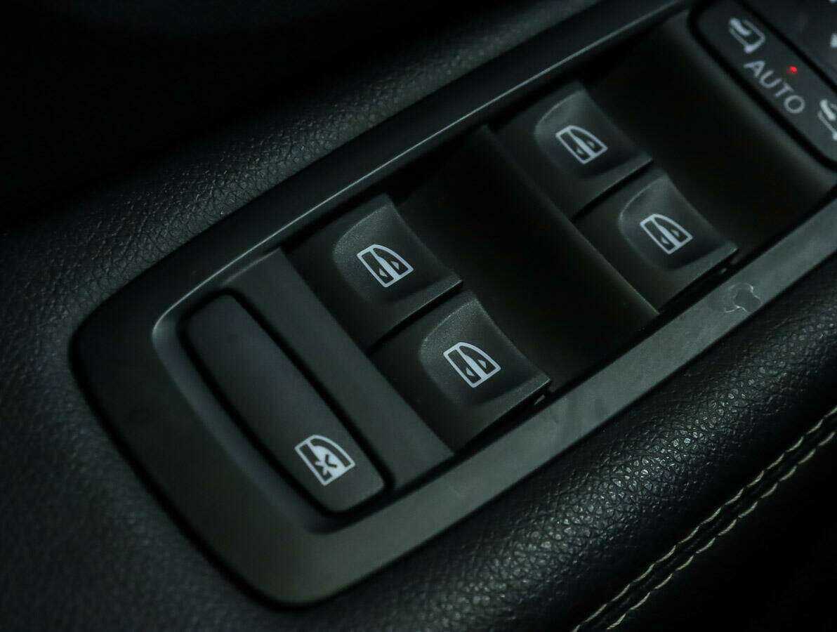 Купить Renault Scenic с пробегом. Фото: #11