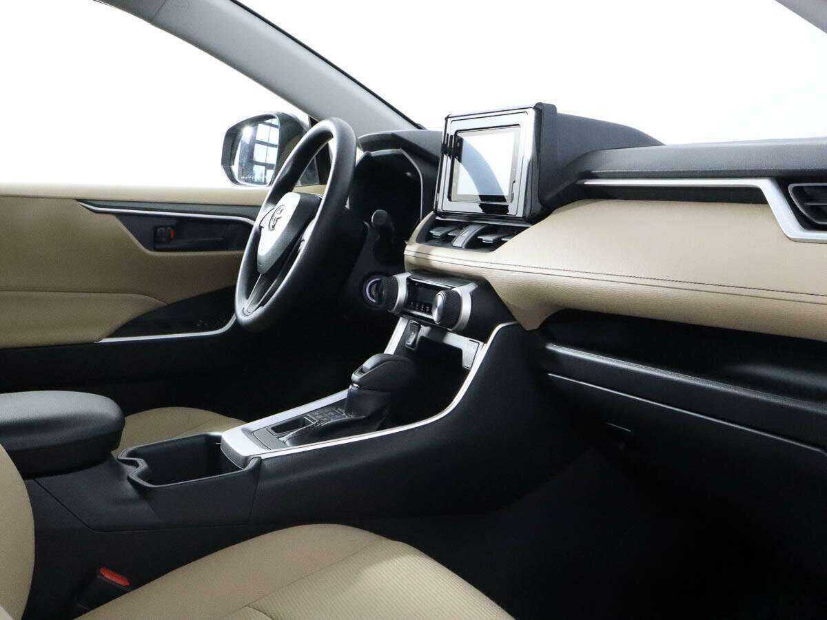 Купить Toyota RAV4 с пробегом. Фото: #6