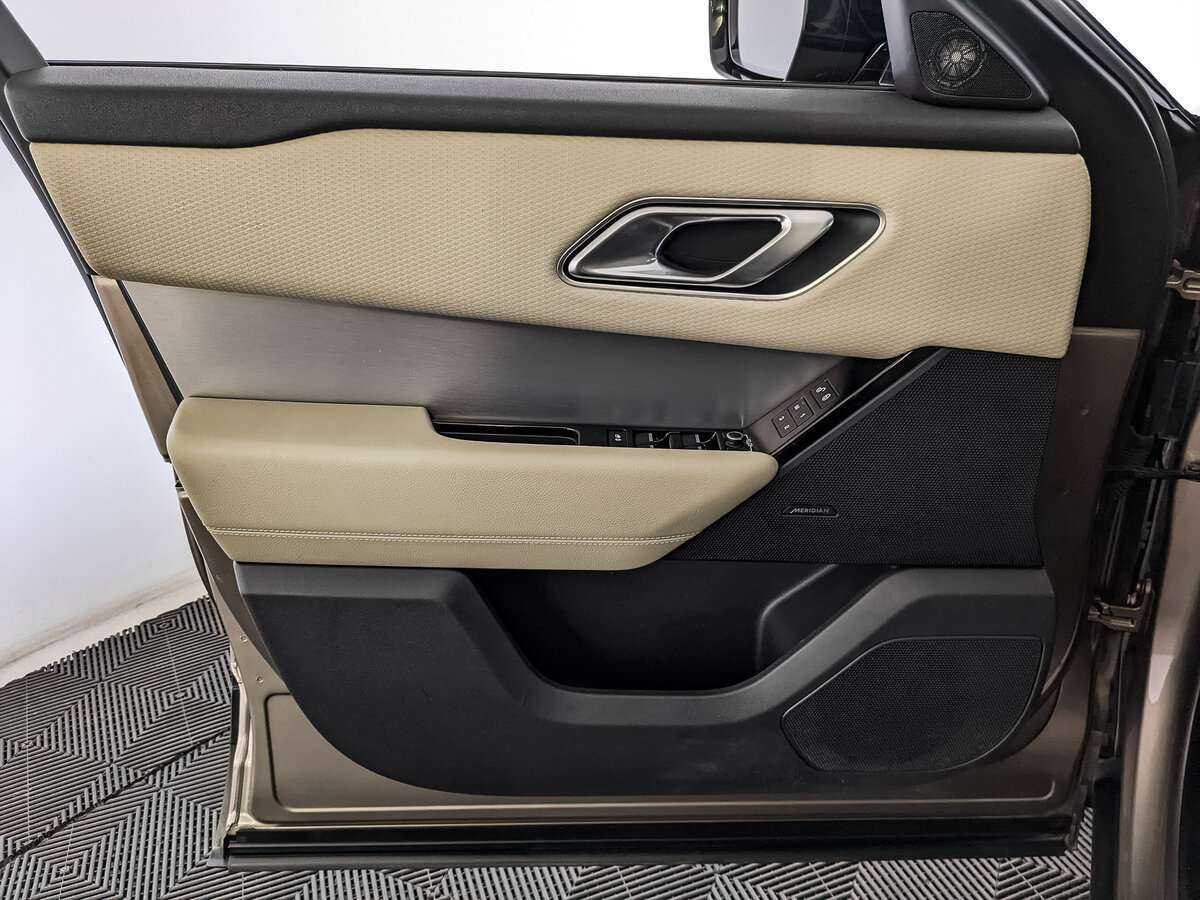 Купить Land Rover Range Rover Velar с пробегом. Фото: #13