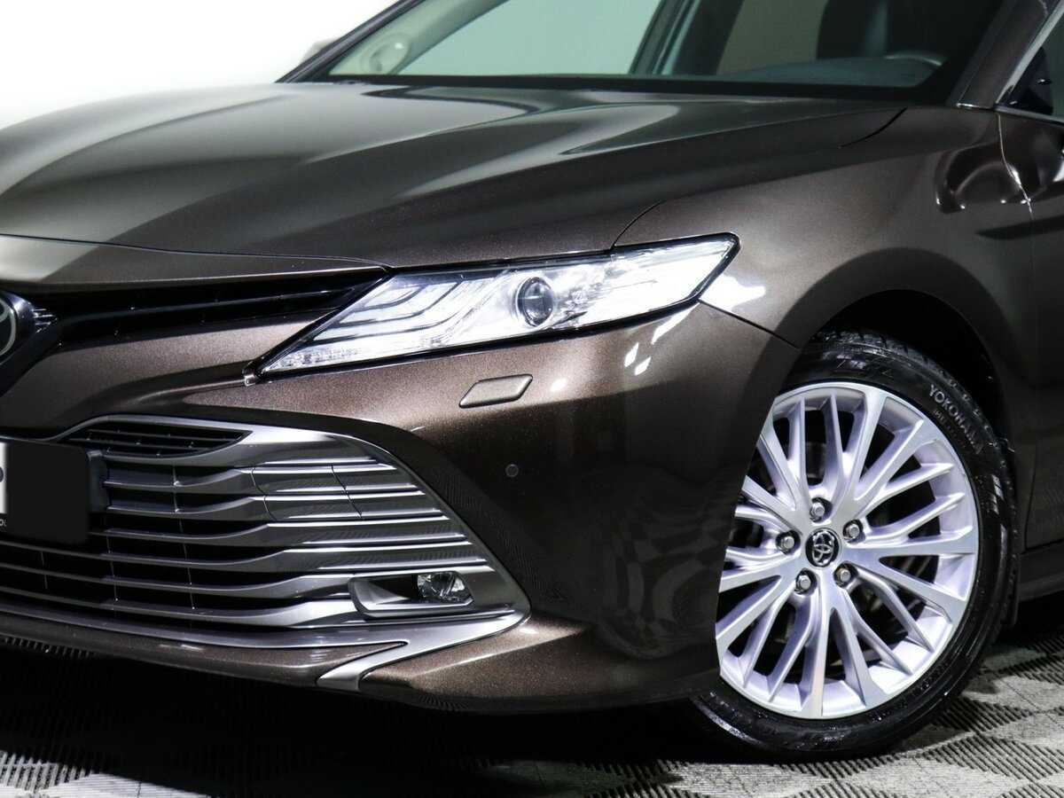 Купить Toyota Camry с пробегом. Фото: #13