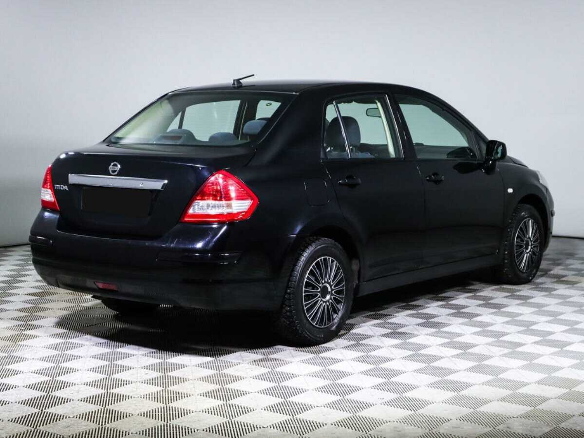 Купить Nissan Tiida с пробегом. Фото: #3