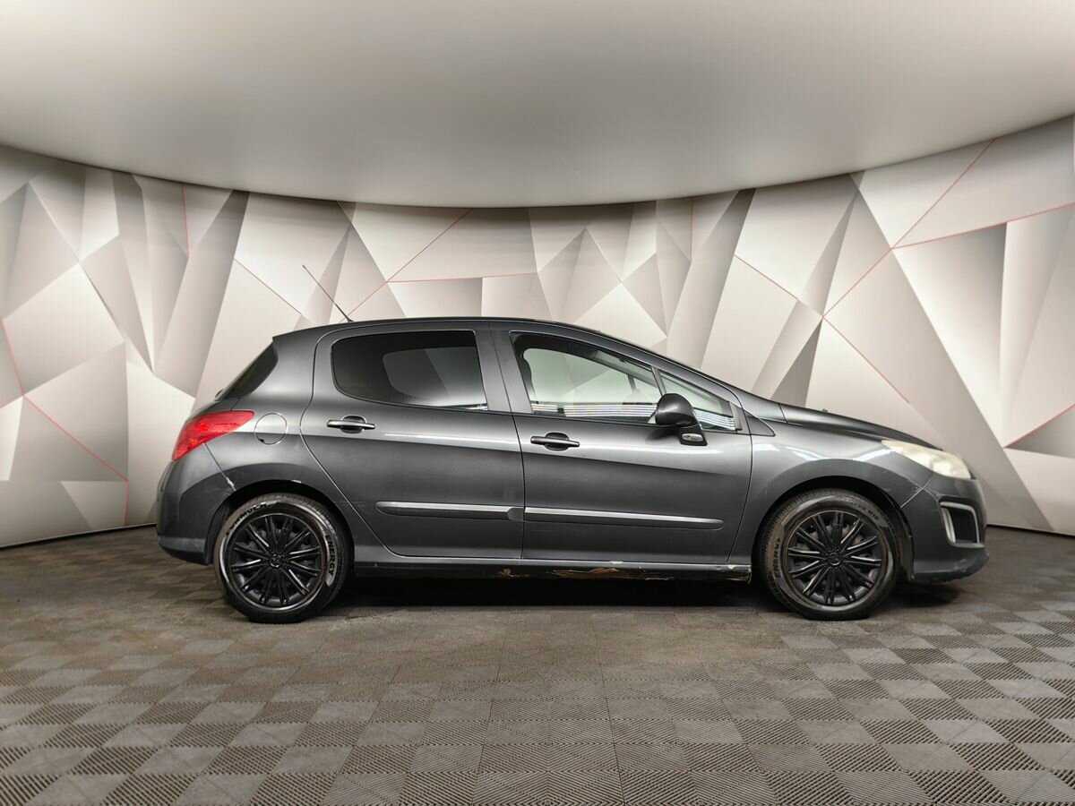 Купить Peugeot 308 с пробегом. Фото: #5