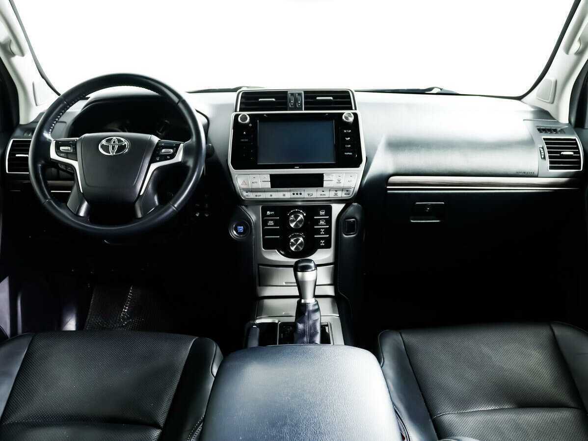 Купить Toyota Land Cruiser Prado с пробегом. Фото: #6