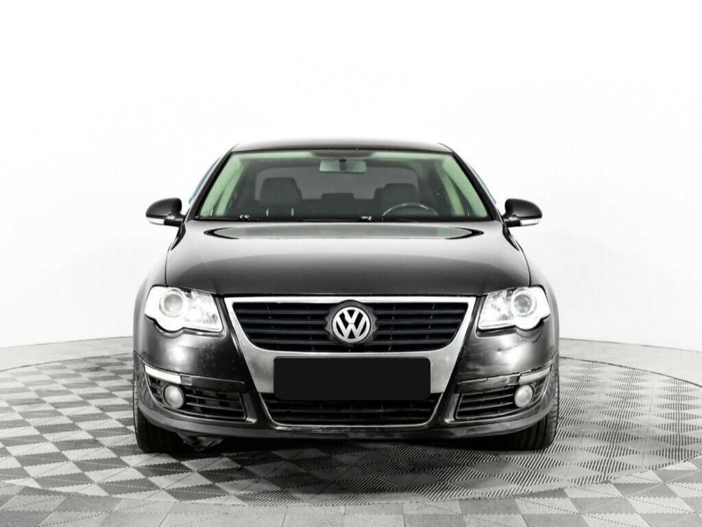 Купить Volkswagen Passat с пробегом. Фото: #1