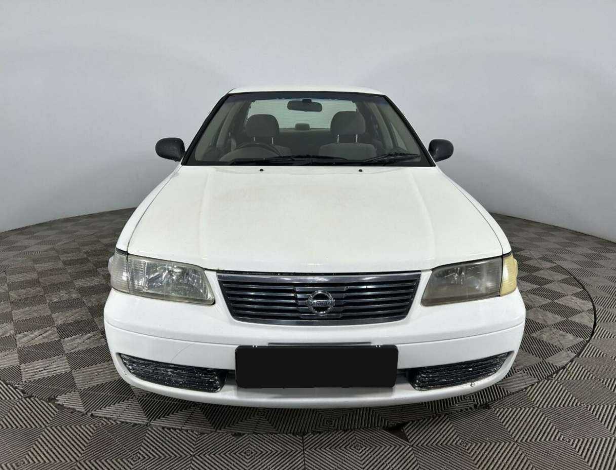 Купить Nissan Sunny с пробегом. Фото: #1