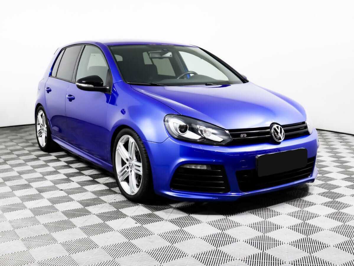 Купить Volkswagen Golf R с пробегом. Фото: #2