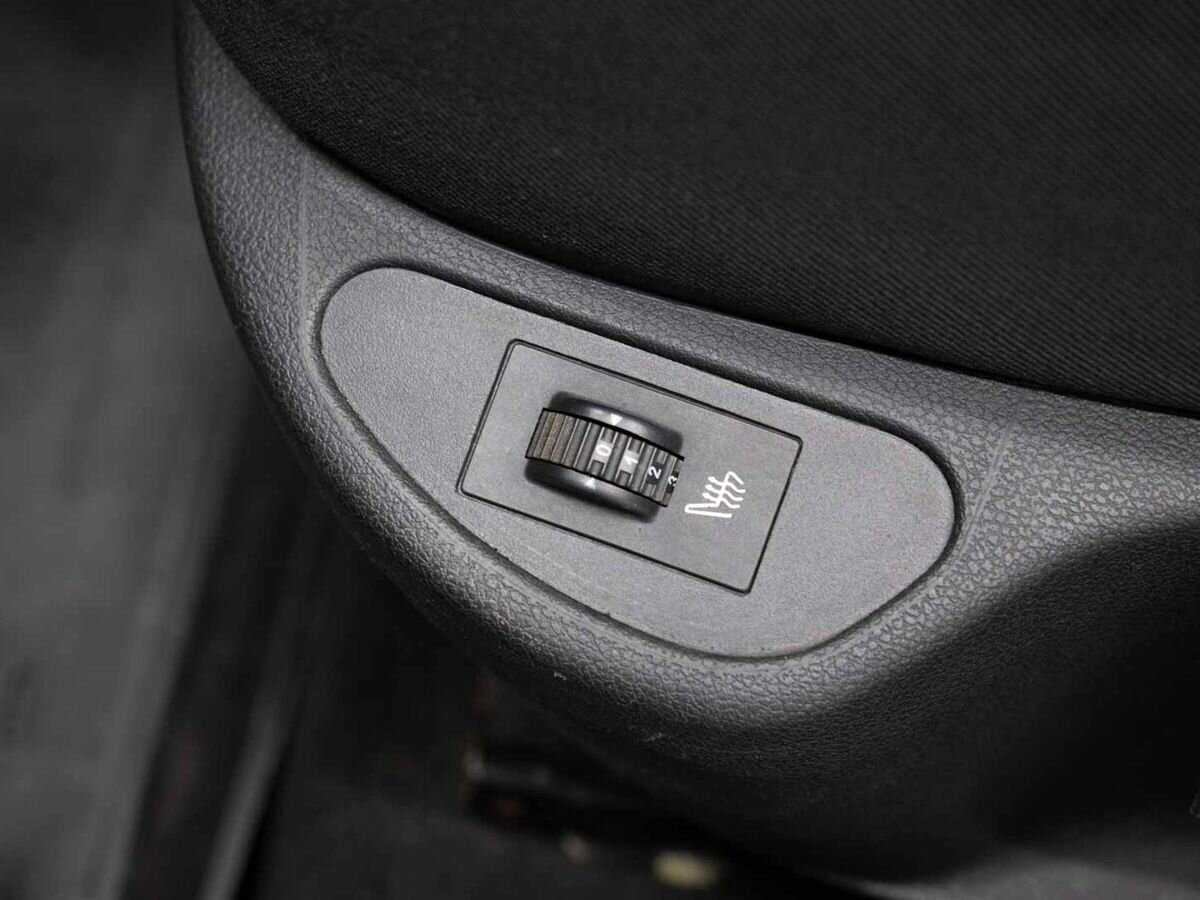 Купить Peugeot 308 с пробегом. Фото: #15