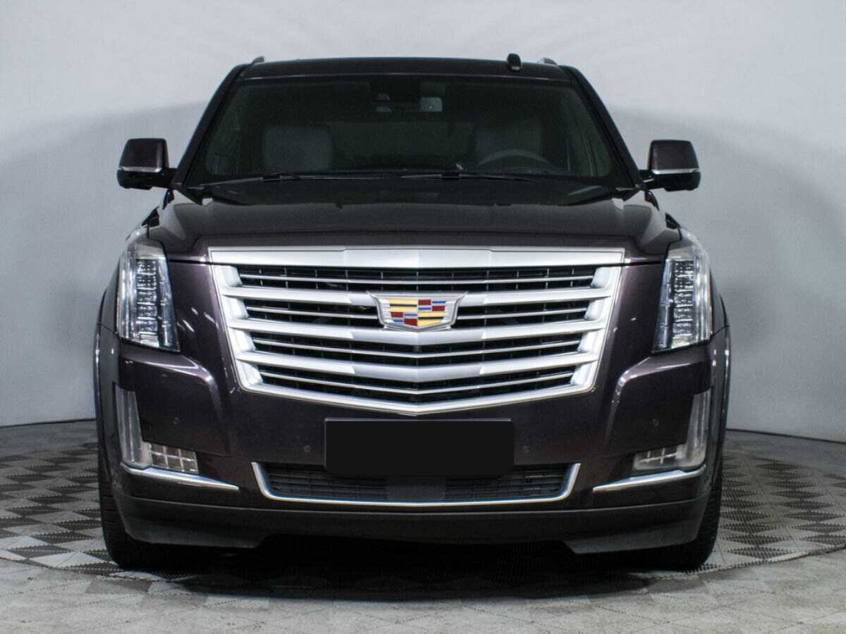 Купить Cadillac Escalade с пробегом. Фото: #1