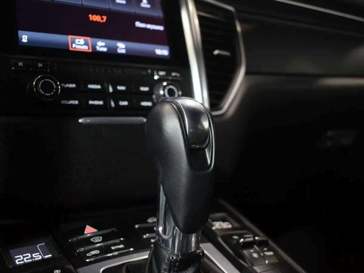 Купить Porsche Macan с пробегом. Фото: #23