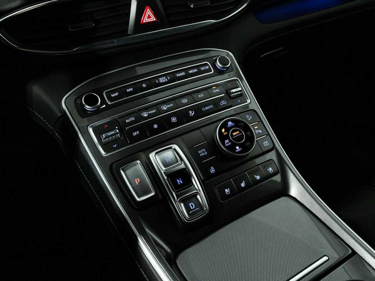 Купить Hyundai Santa Fe с пробегом. Фото: #21