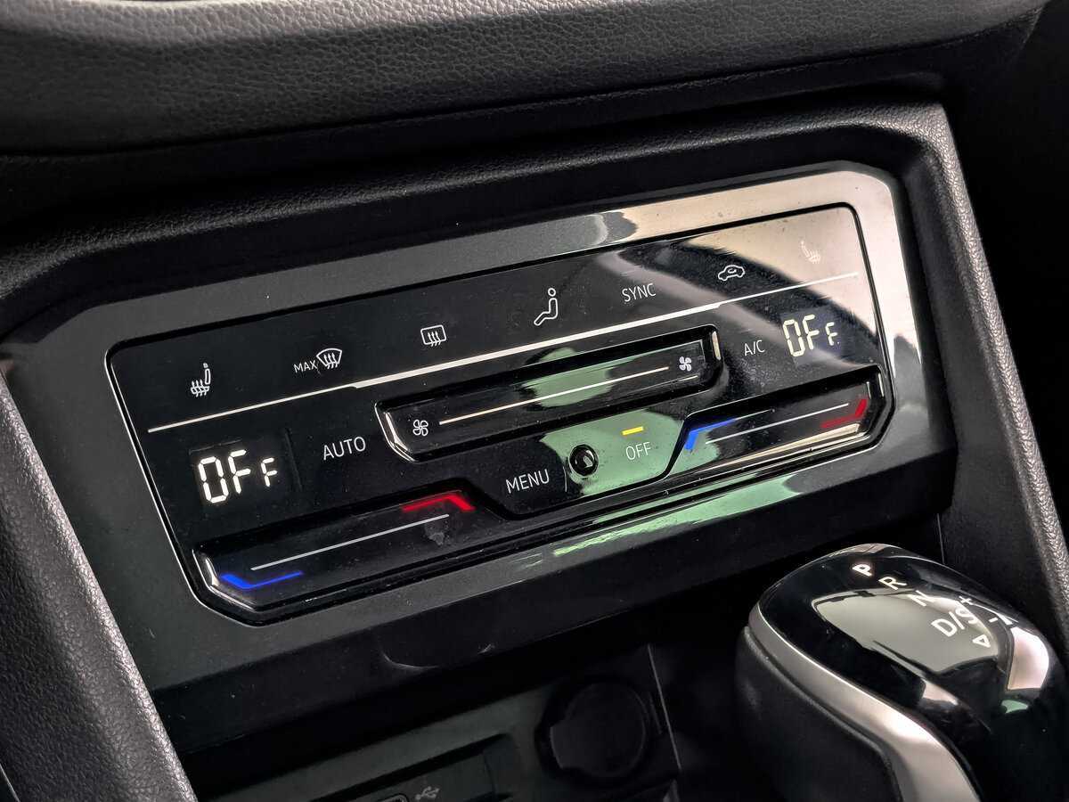 Купить Volkswagen Tiguan с пробегом. Фото: #22