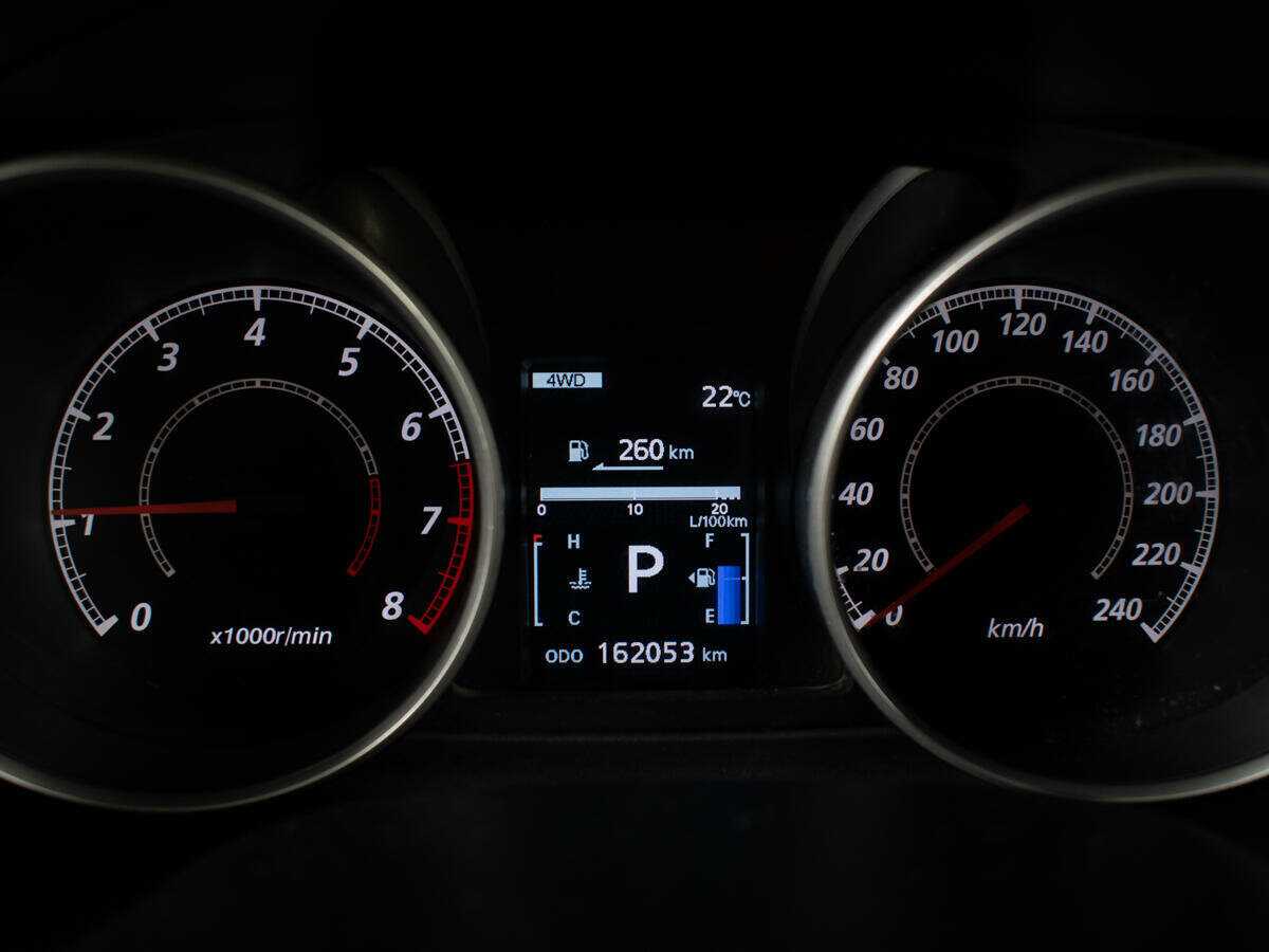 Купить Mitsubishi Outlander с пробегом. Фото: #8
