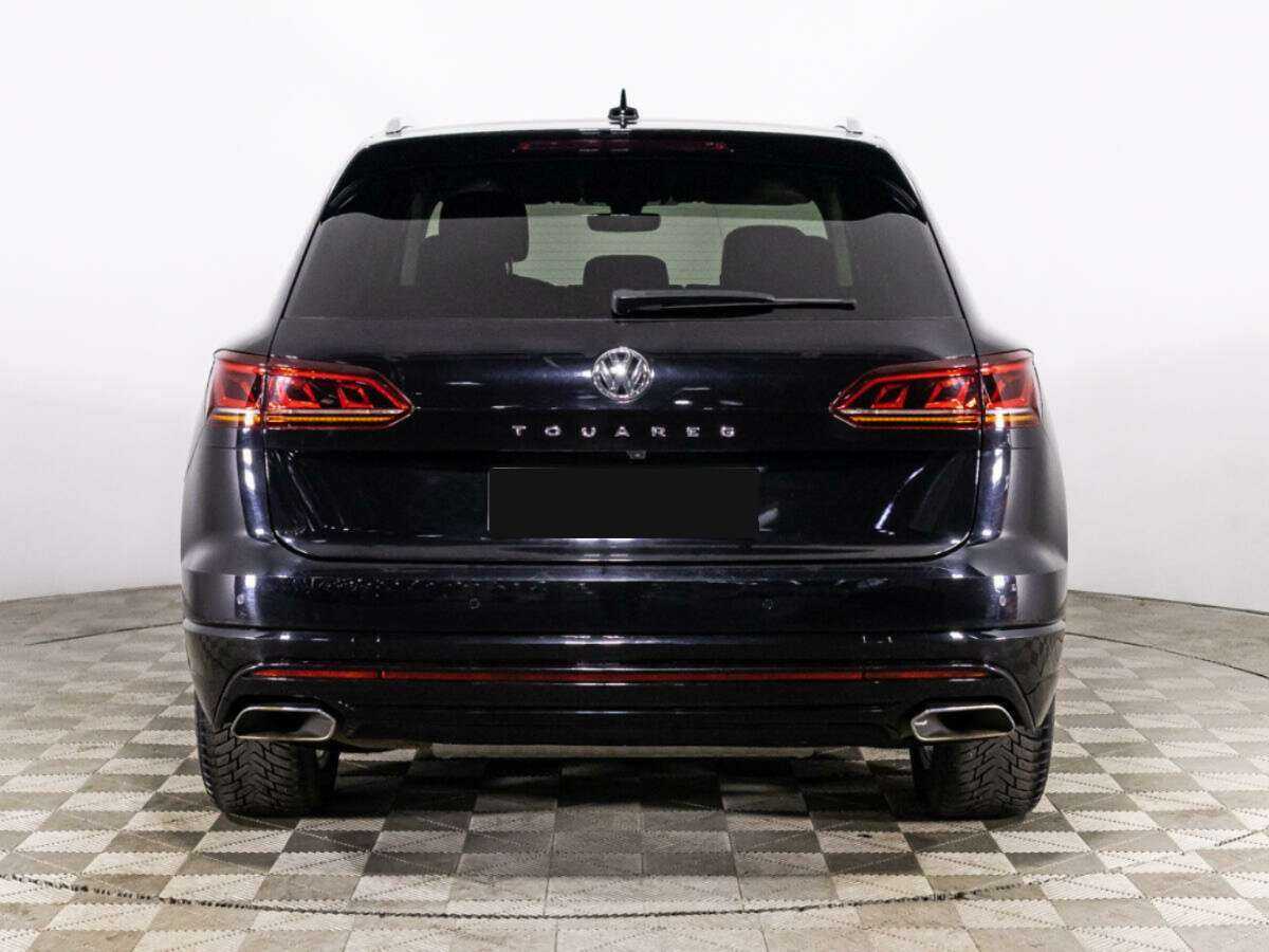Купить Volkswagen Touareg с пробегом. Фото: #5
