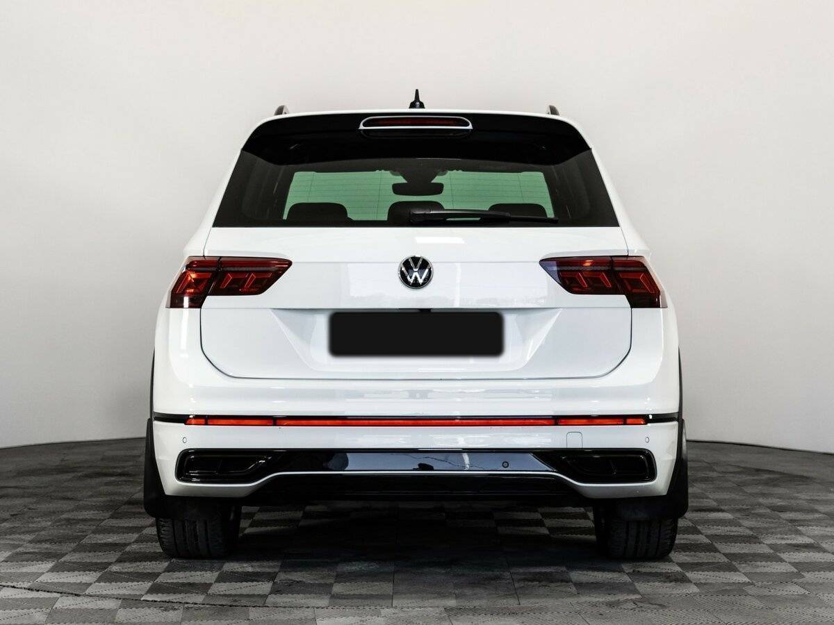 Купить Volkswagen Tiguan с пробегом. Фото: #4