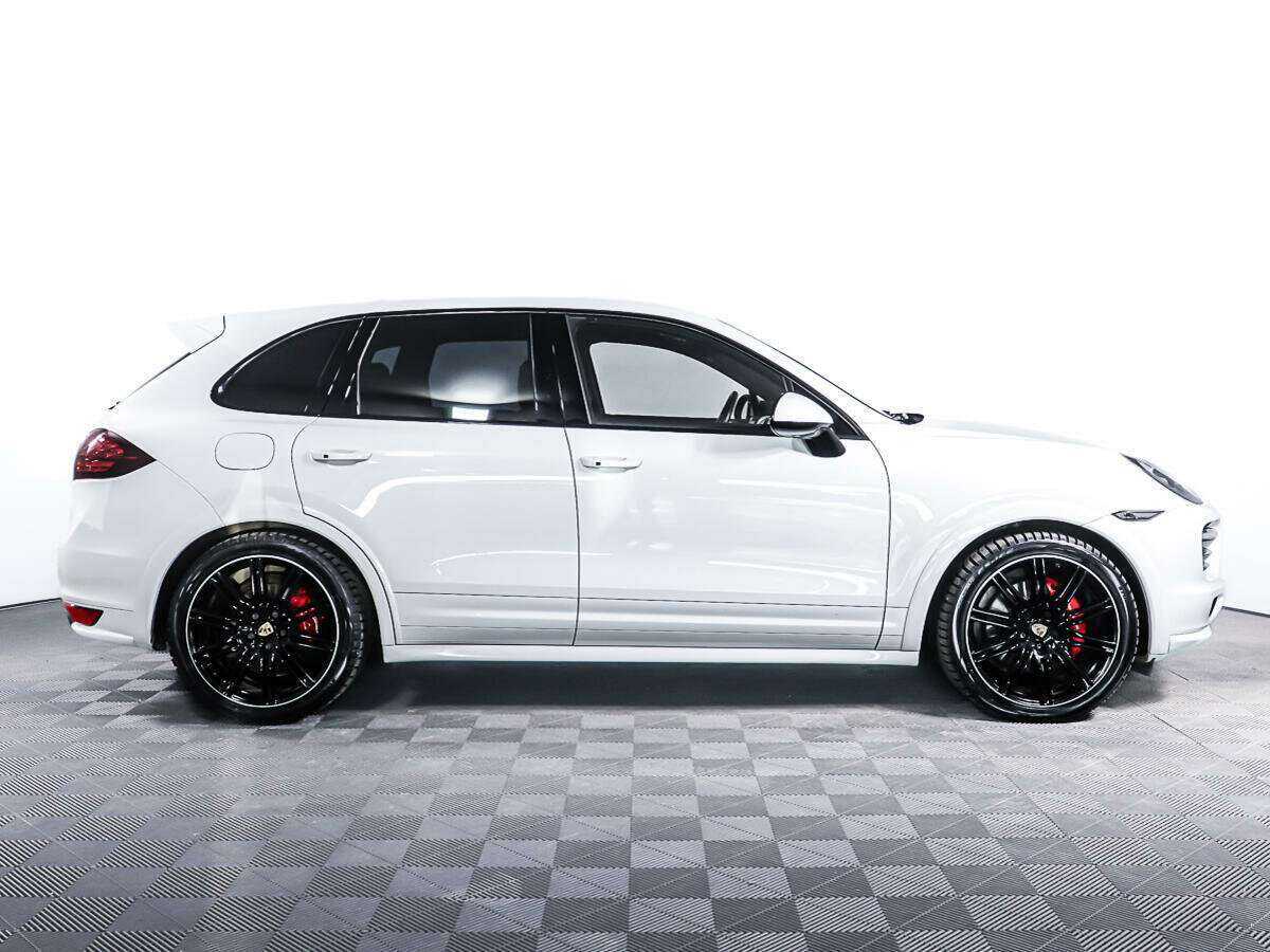 Купить Porsche Cayenne с пробегом. Фото: #3