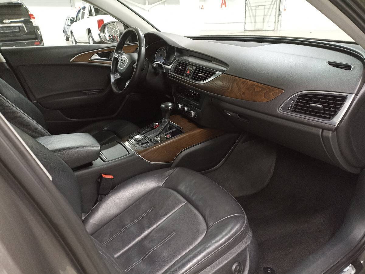 Купить Audi A6 с пробегом. Фото: #10