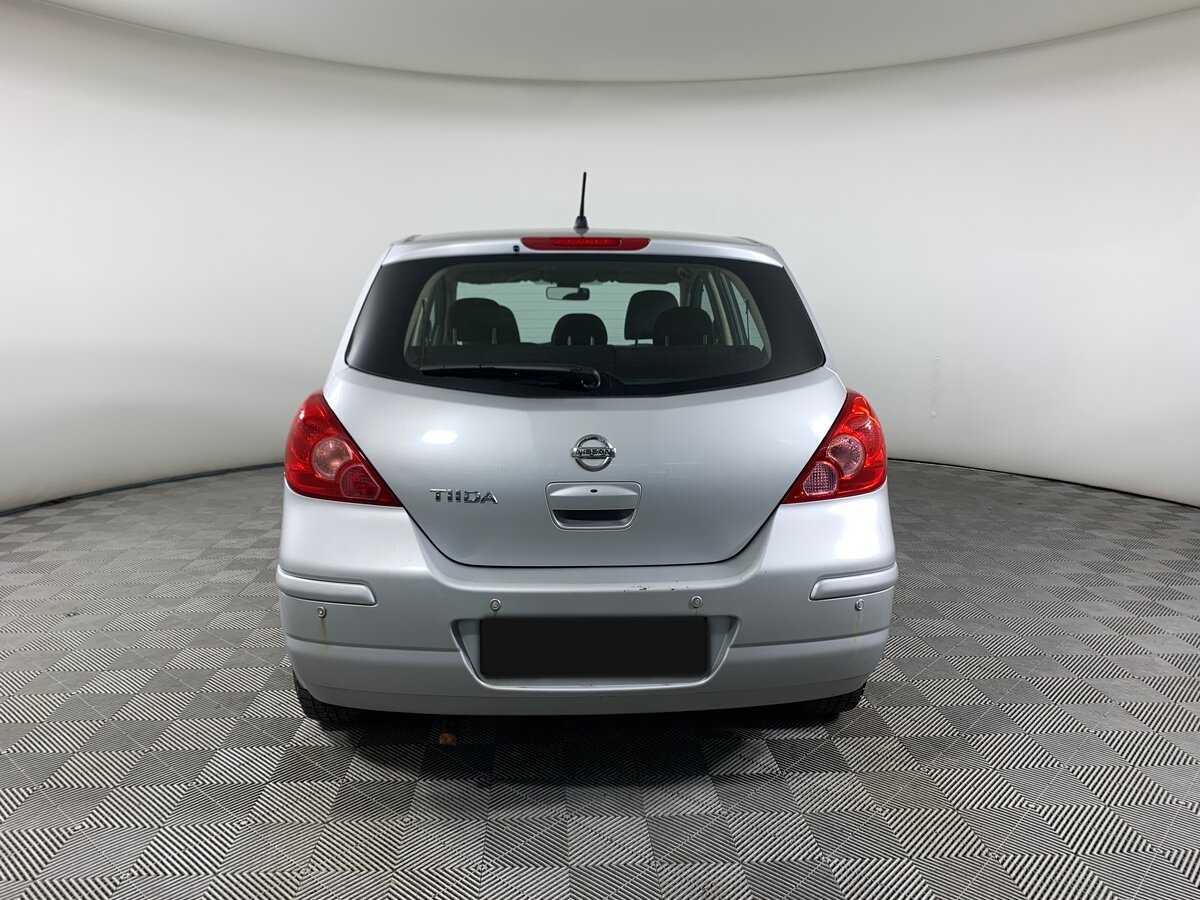 Купить Nissan Tiida с пробегом. Фото: #5