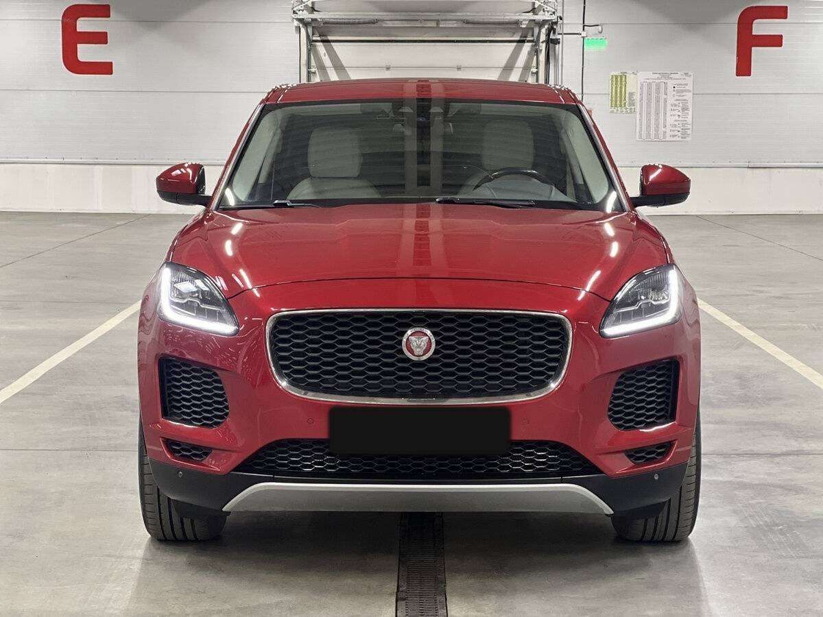Купить Jaguar E-Pace с пробегом. Фото: #1