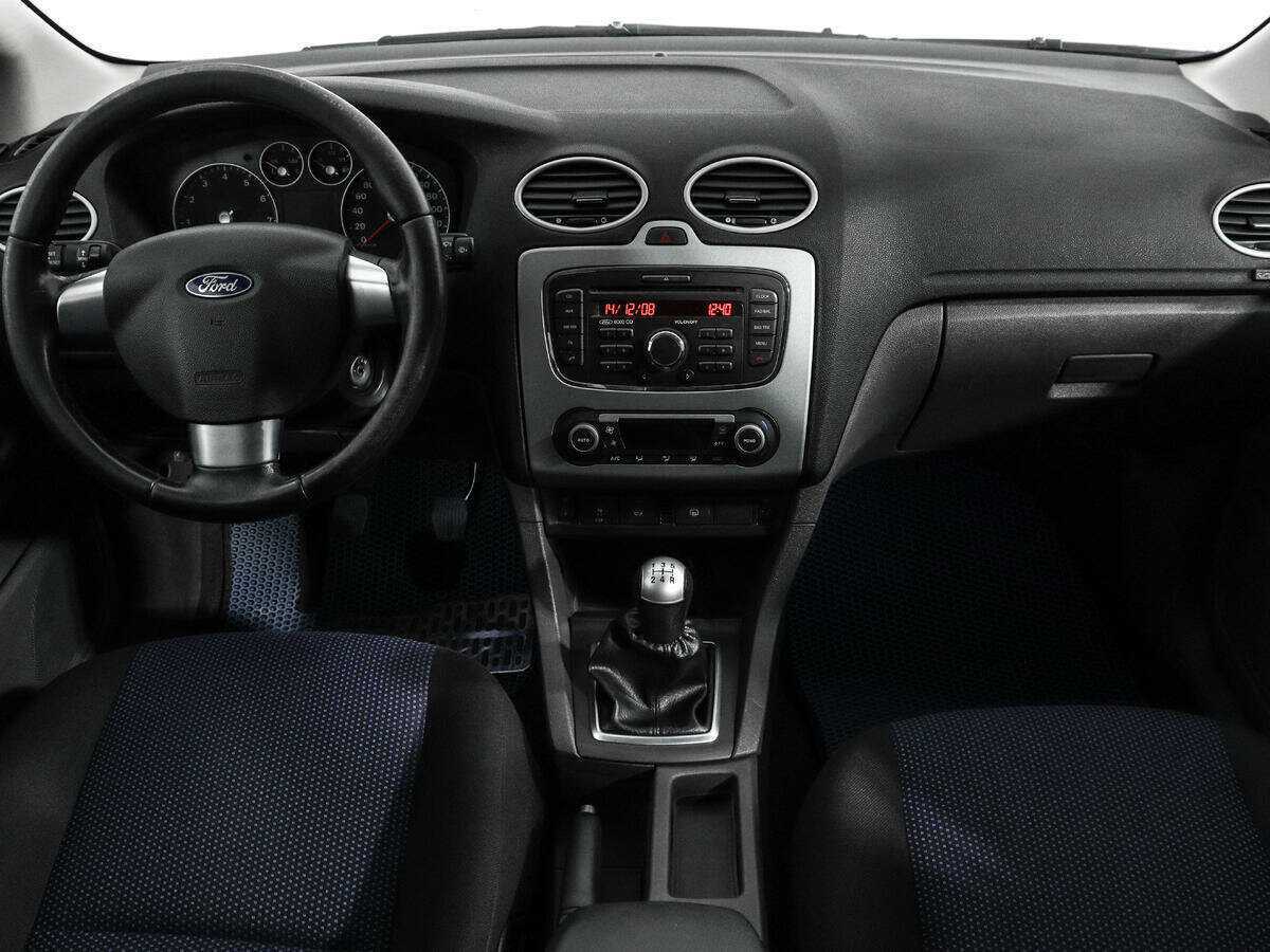 Купить Ford Focus с пробегом. Фото: #11