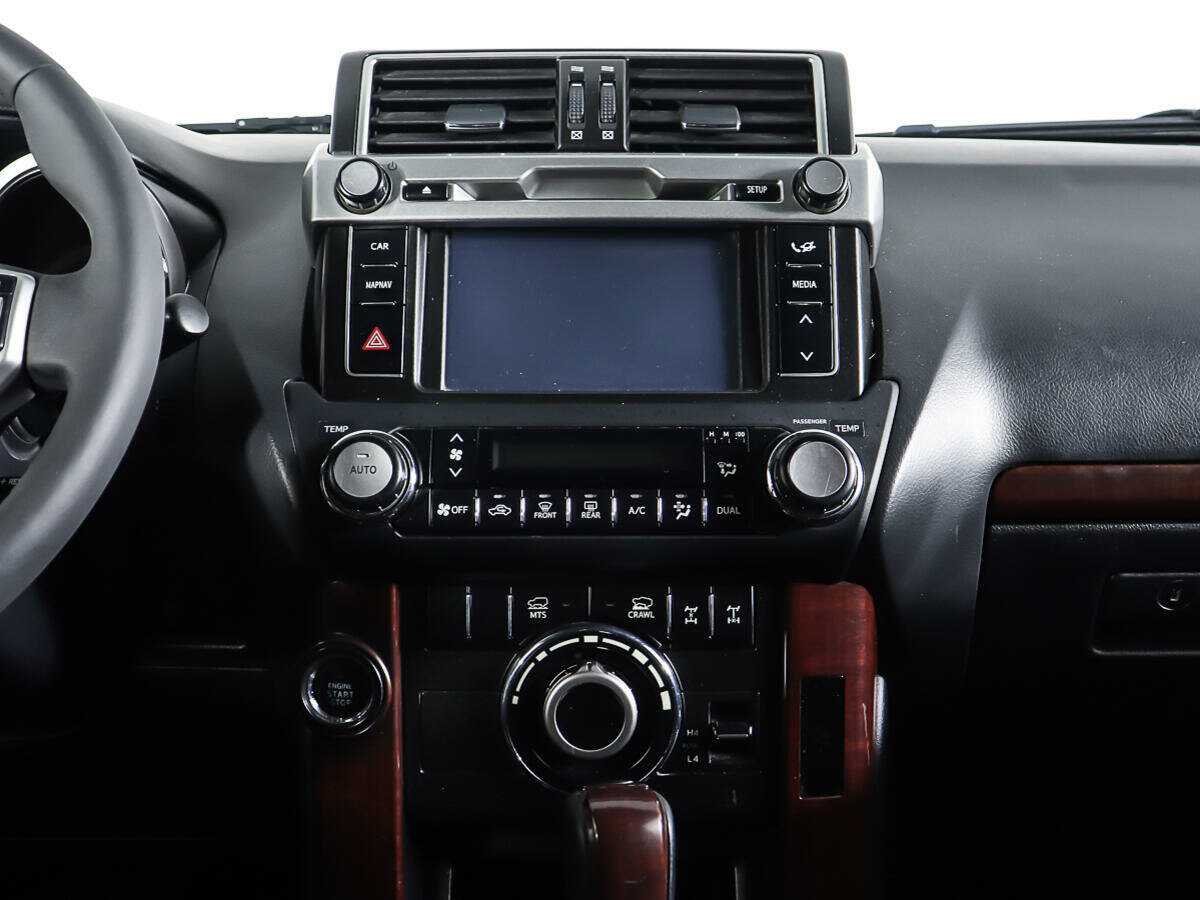 Купить Toyota Land Cruiser Prado с пробегом. Фото: #10