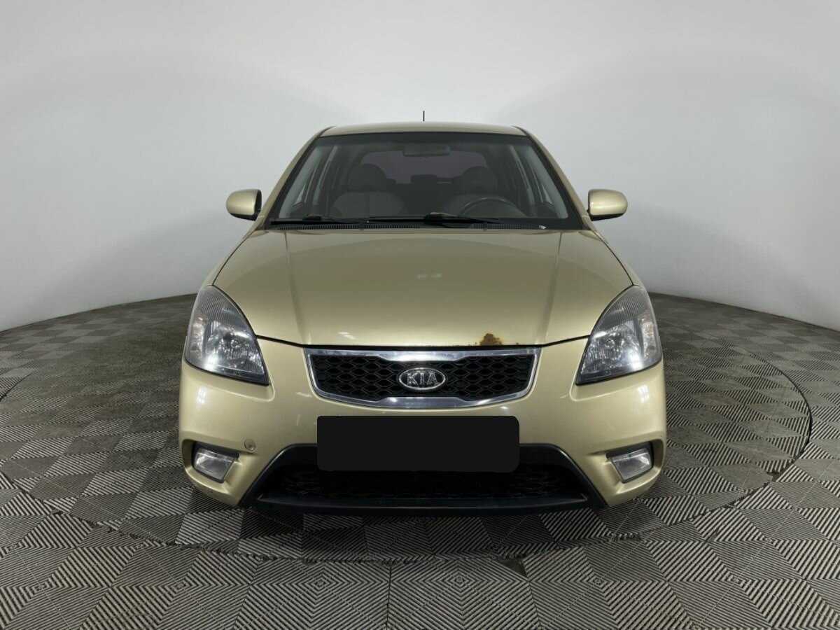 Купить Kia Rio с пробегом. Фото: #1