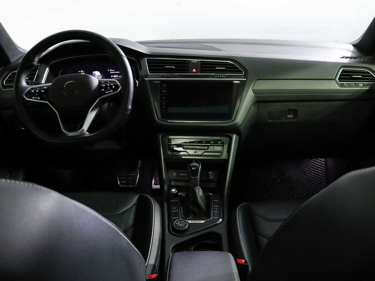 Купить Volkswagen Tiguan с пробегом. Фото: #9