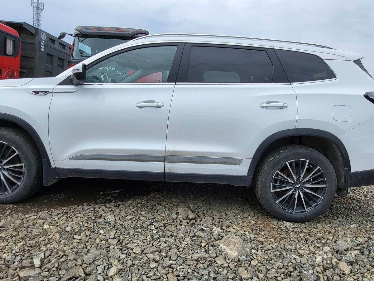 Купить Chery Tiggo 8 Pro Max с пробегом. Фото: #3