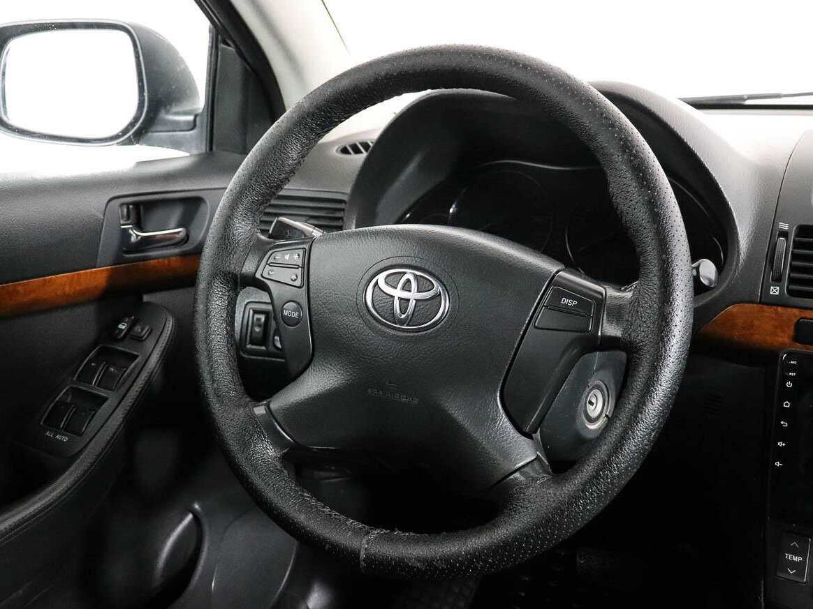 Купить Toyota Avensis с пробегом. Фото: #12