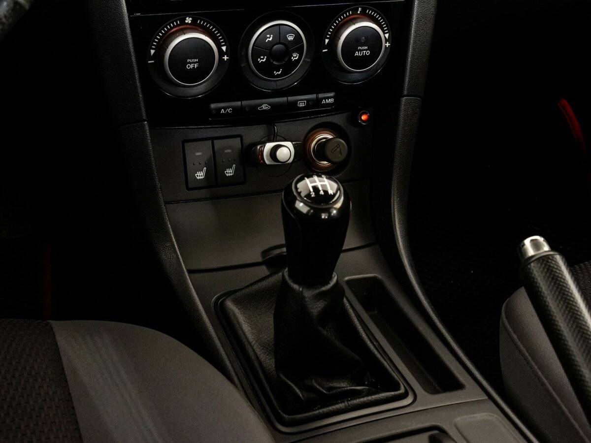 Купить Mazda 3 с пробегом. Фото: #11
