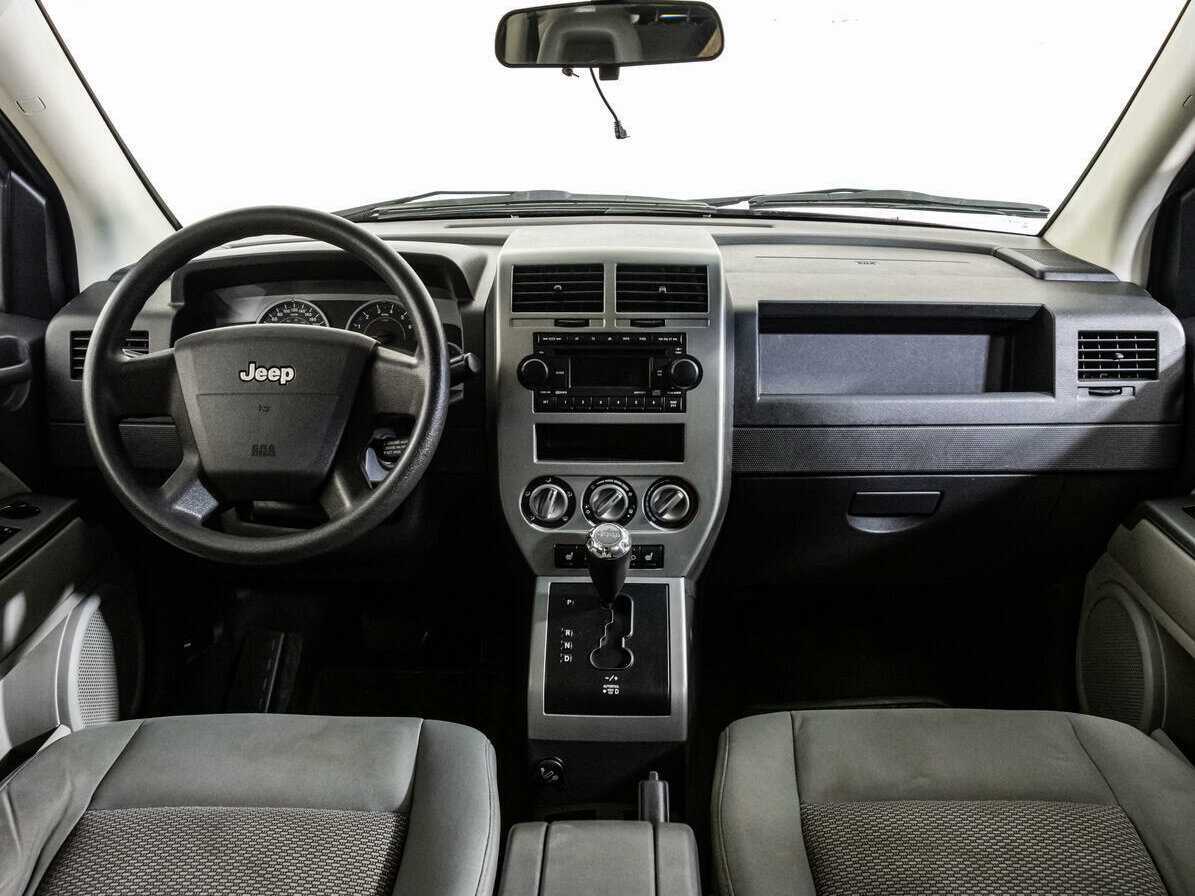 Купить Jeep Compass с пробегом. Фото: #9