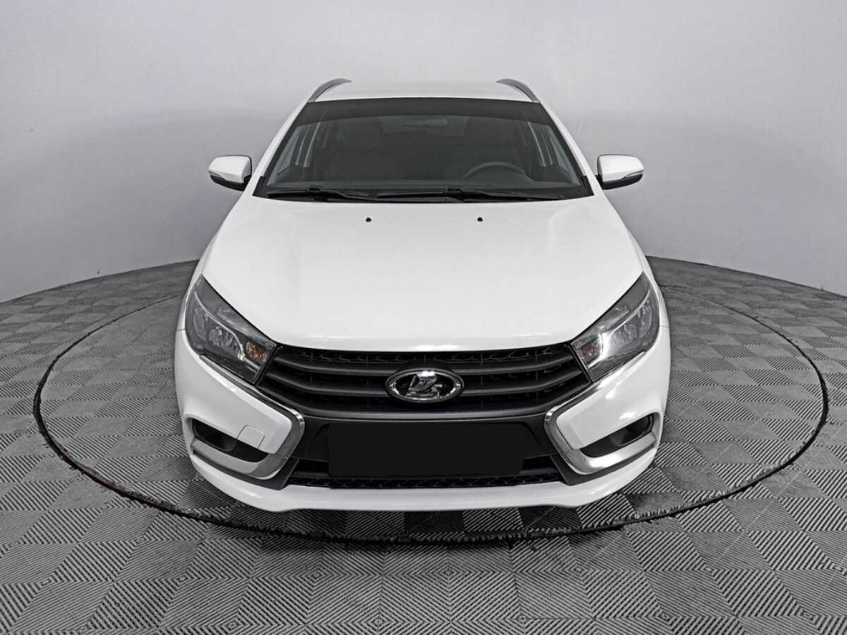 Купить Lada (ВАЗ) Vesta с пробегом. Фото: #1