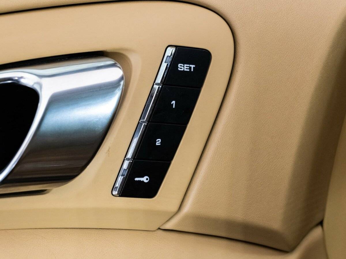 Купить Porsche Cayenne с пробегом. Фото: #16