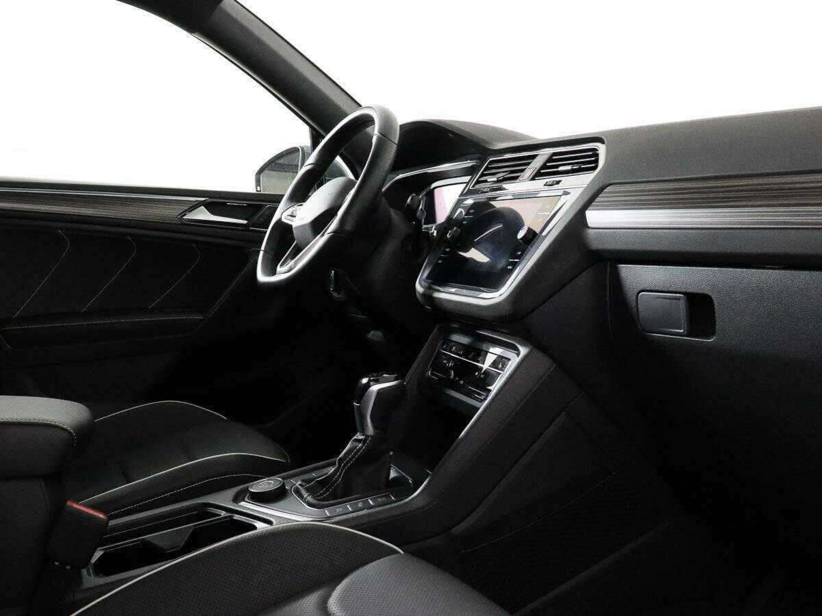 Купить Volkswagen Tiguan с пробегом. Фото: #5