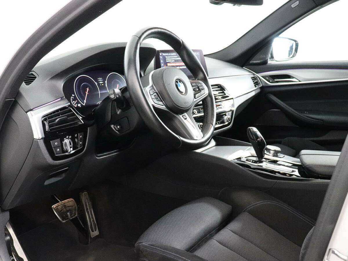 Купить BMW 5 серии с пробегом. Фото: #7