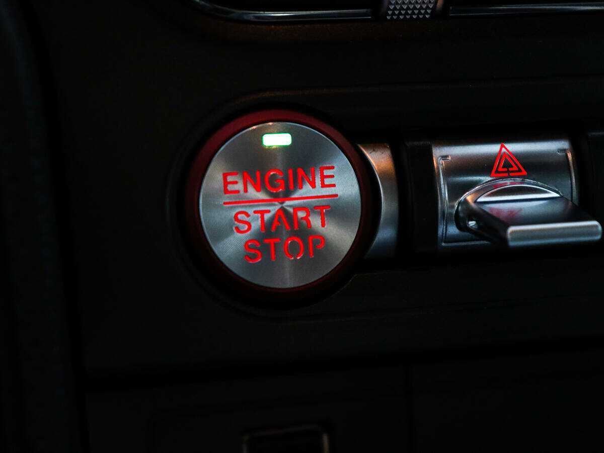 Купить Ford Mustang с пробегом. Фото: #14