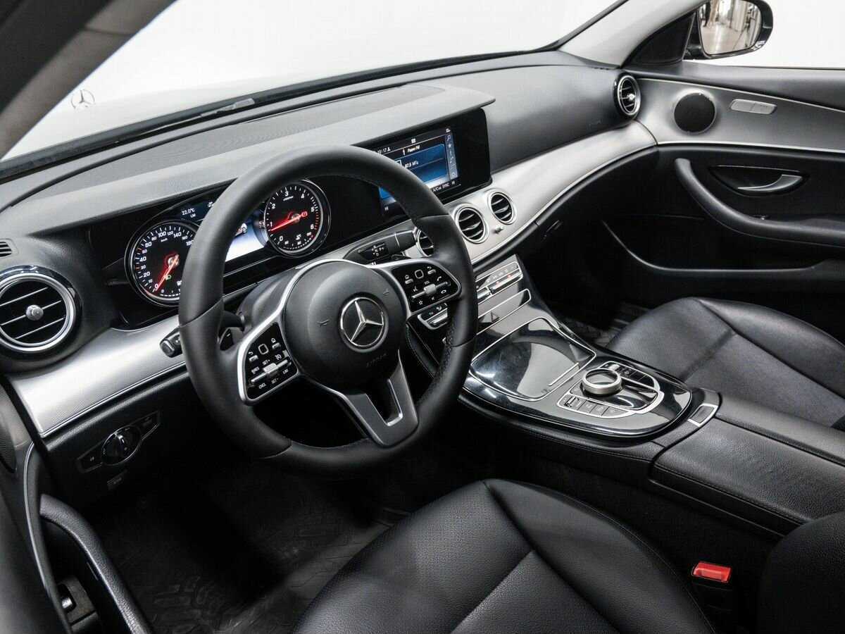 Купить Mercedes-Benz E-Класс с пробегом. Фото: #11