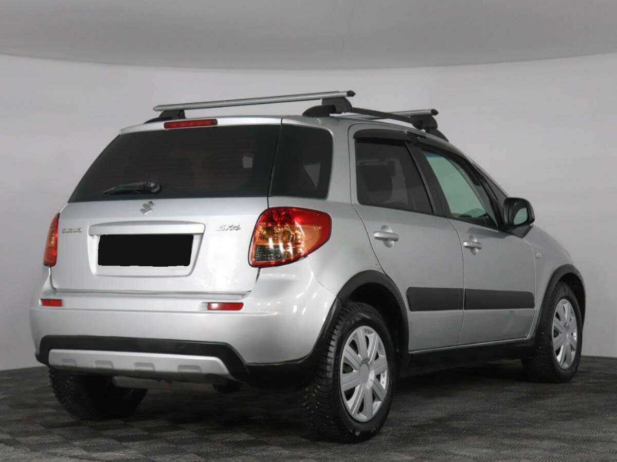 Купить Suzuki SX4 с пробегом. Фото: #2