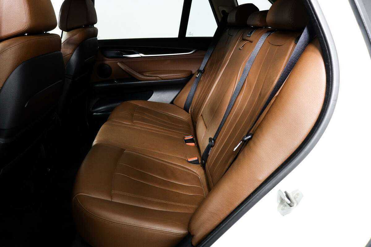 Купить BMW X5 с пробегом. Фото: #11