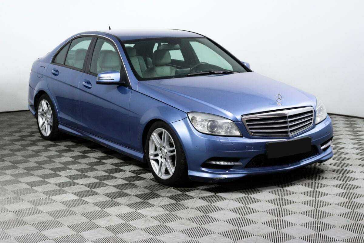 Купить Mercedes-Benz C-Класс с пробегом. Фото: #2