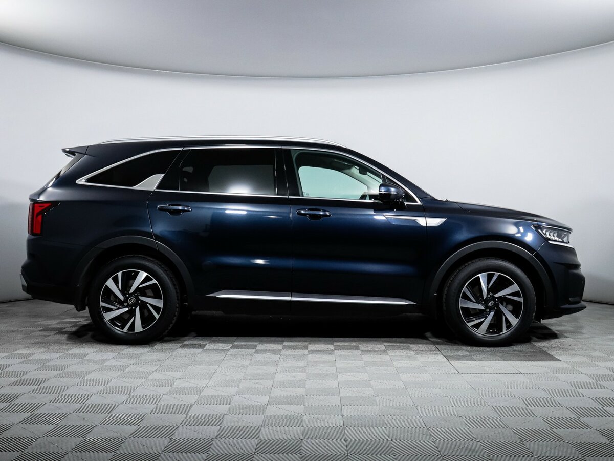 Купить Kia Sorento с пробегом. Фото: #3