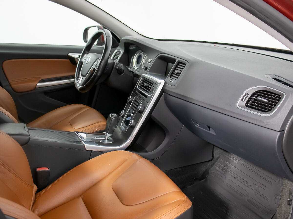 Купить Volvo S60 с пробегом. Фото: #7
