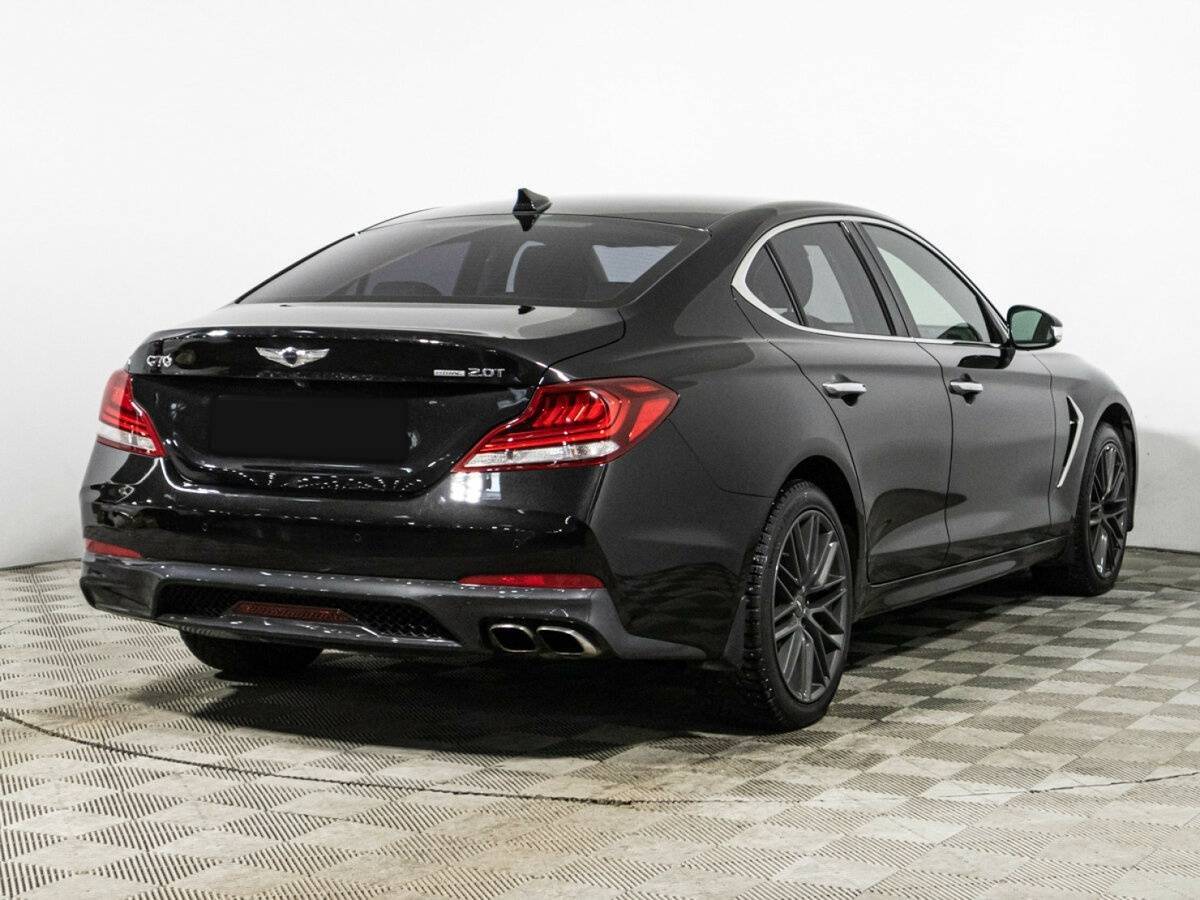 Купить Genesis G70 с пробегом. Фото: #4