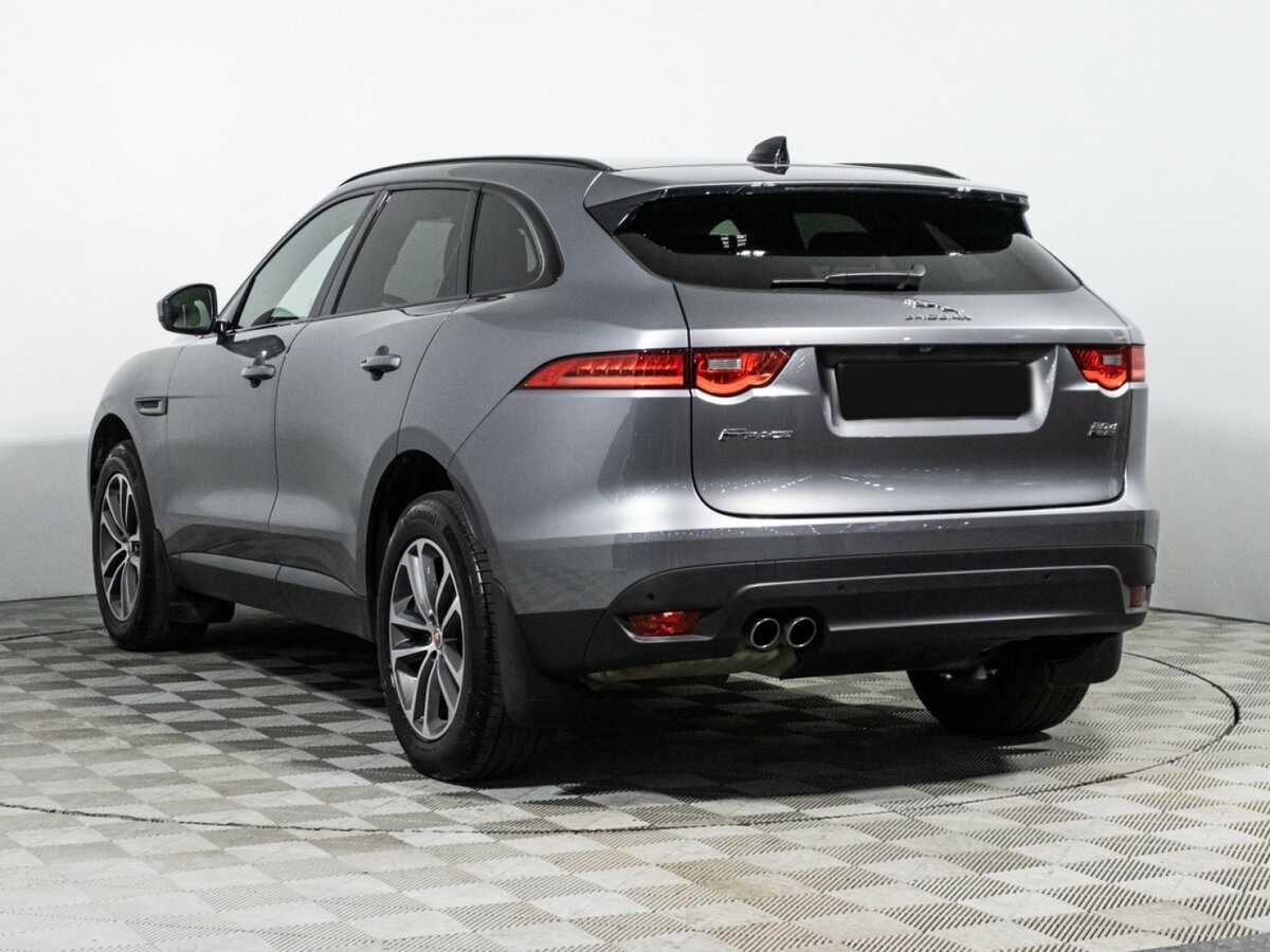 Купить Jaguar F-Pace с пробегом. Фото: #6