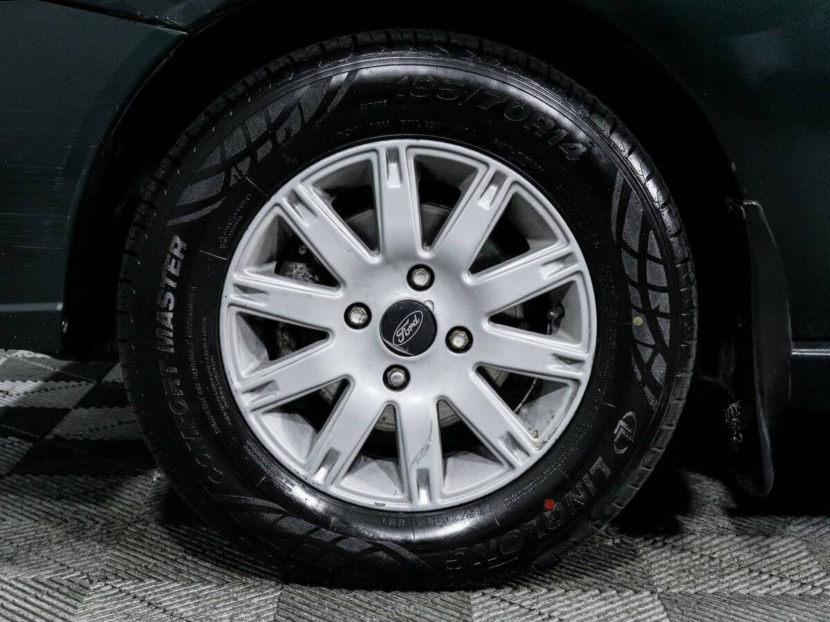 Купить Ford Focus с пробегом. Фото: #14