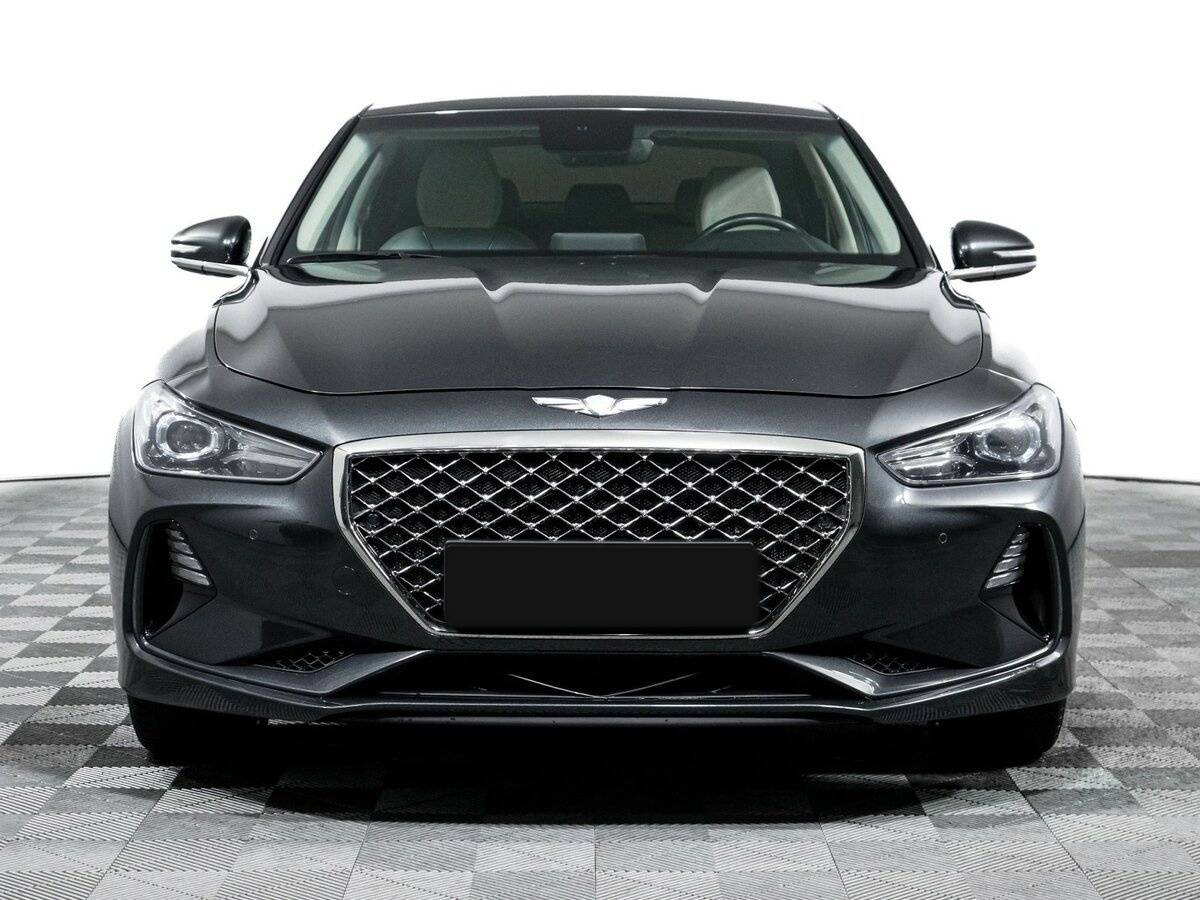 Купить Genesis G70 с пробегом. Фото: #1