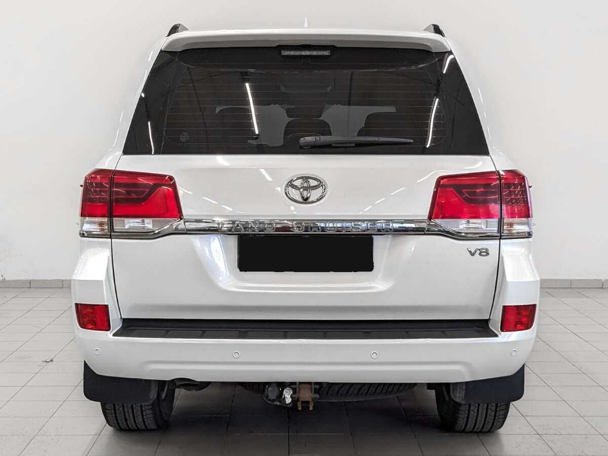 Купить Toyota Land Cruiser с пробегом. Фото: #5