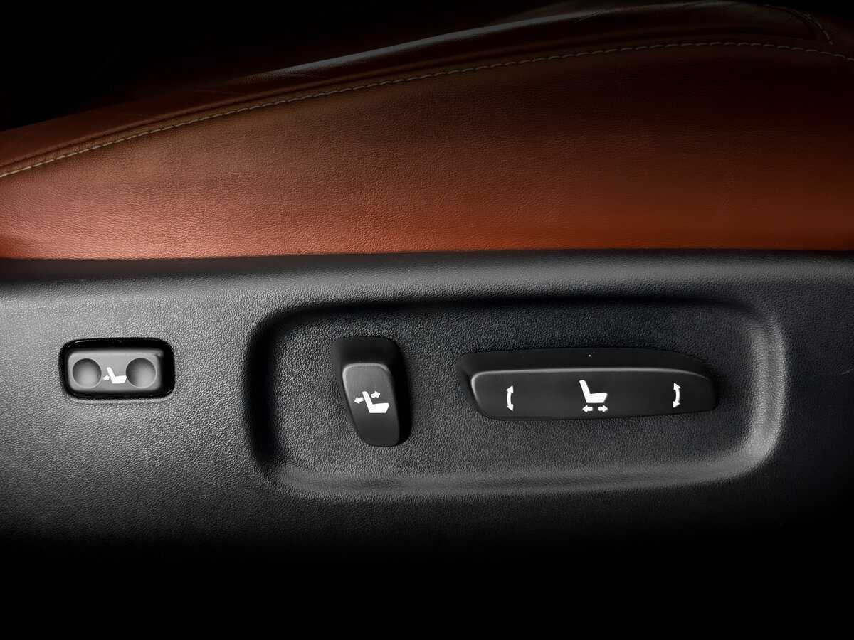 Купить Lexus LX с пробегом. Фото: #24