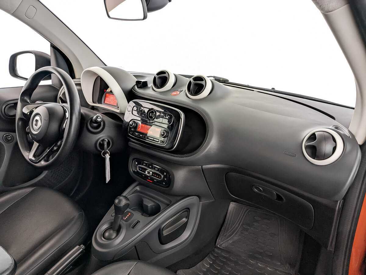 Купить Smart Fortwo с пробегом. Фото: #10