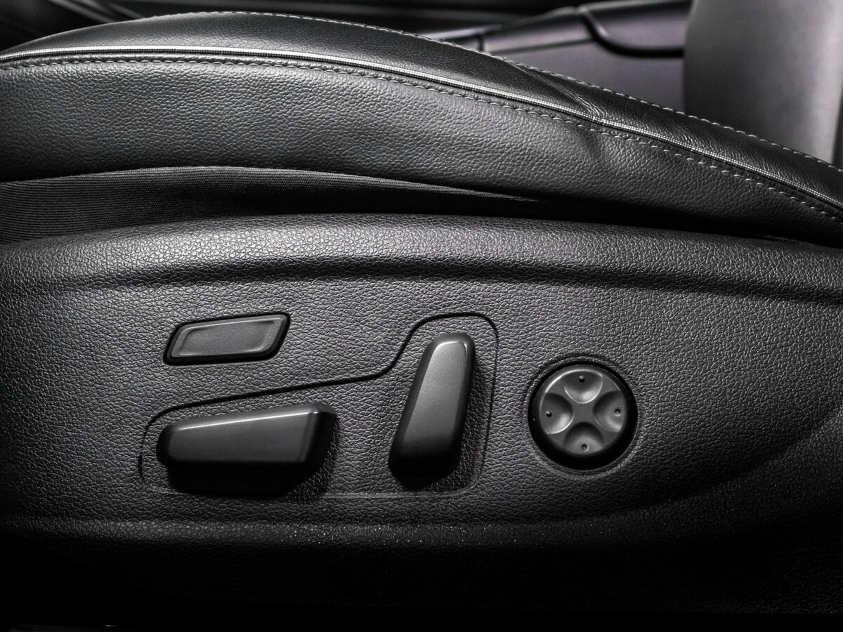 Купить Hyundai Santa Fe с пробегом. Фото: #13