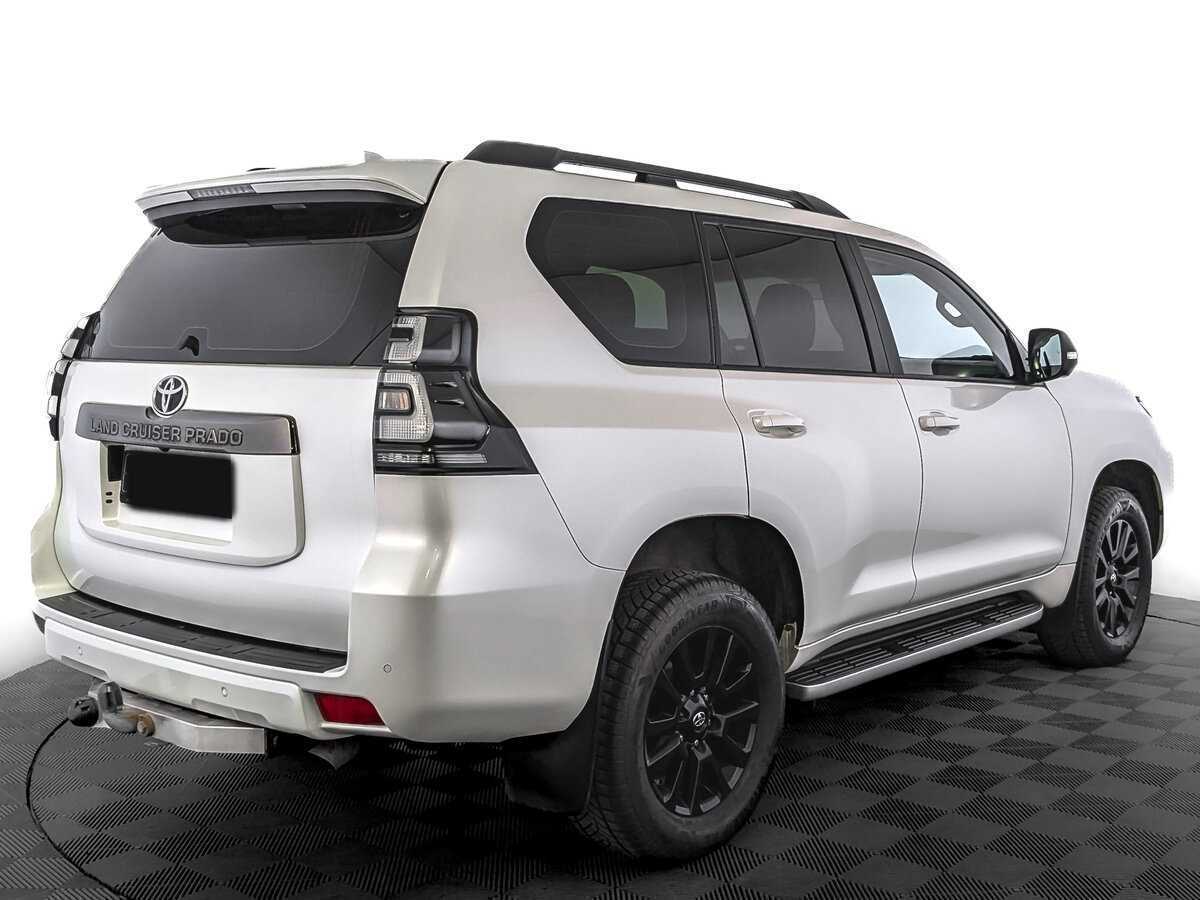 Купить Toyota Land Cruiser Prado с пробегом. Фото: #4